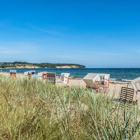 Strandtraum 20 Bis 4 Personen, Auf Anfrage Mit Strandkorb Apartment *